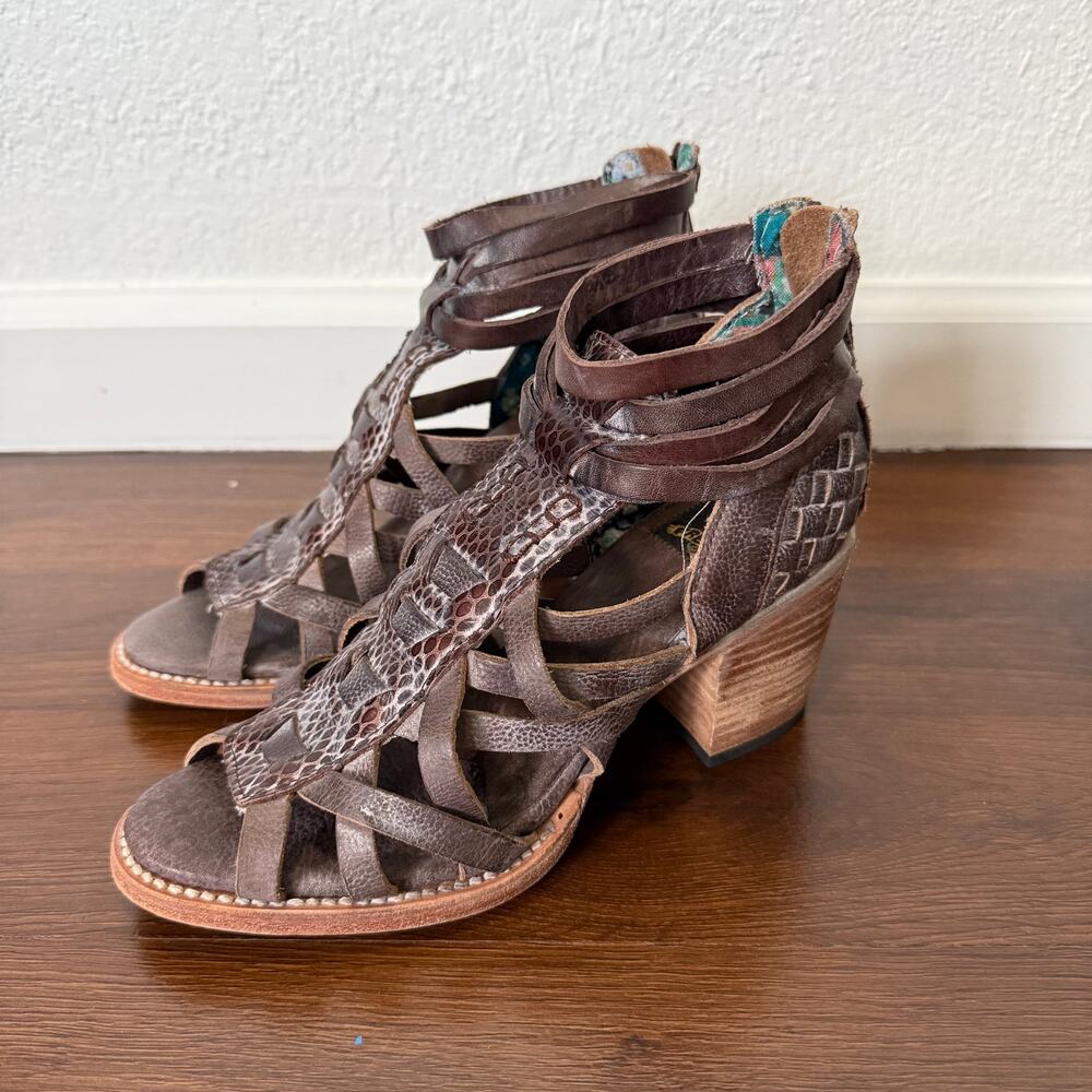 Freebird by Steven Penny Leather Distressed Heeled Sandals Brown Sz 7 Boho
